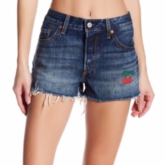 LEVI'S | 501 Shorts with Embroidery - Picture 2 of 7